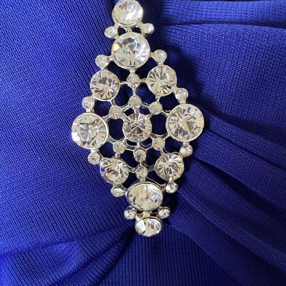 Xscape women’s royal blue side rauched chiffon, overlay gown, size 6  - Picture 5 of 10